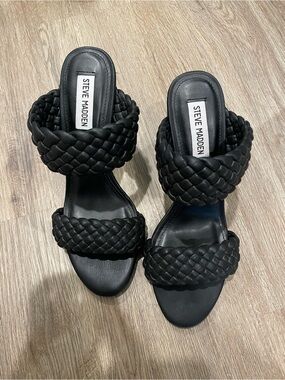 Steve Madden Black Braided Double Band Heeled Slides